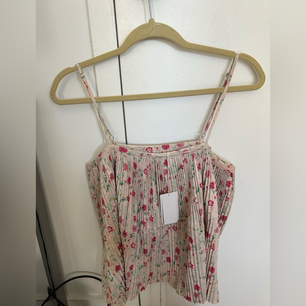 SUPER CUTE FLORAL, ACCORDION TANK FROM FLANNEL, NEW WITH TAGS, SIZE S